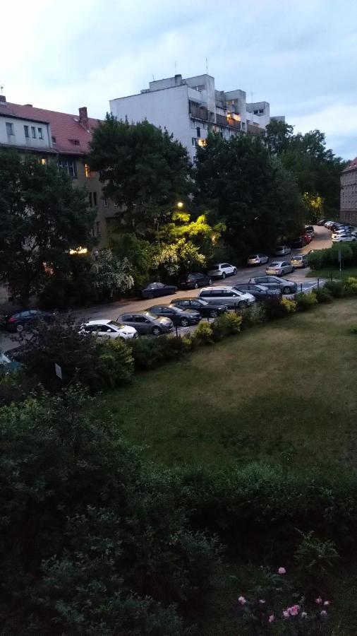 ヴロツワフApartament Zielona Wierzba Blisko Sky Towerアパートメント エクステリア 写真