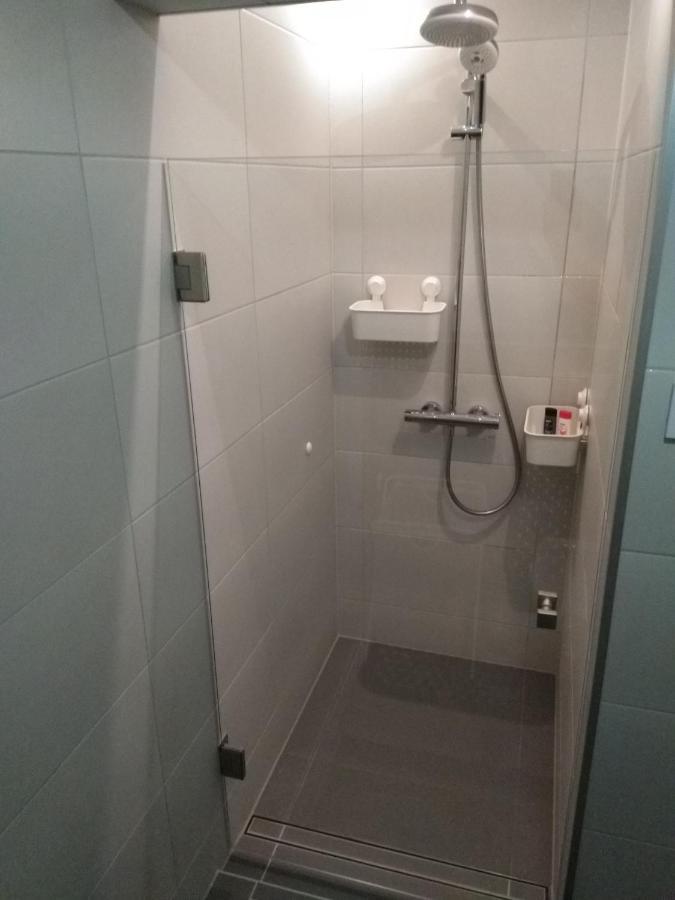 ヴロツワフApartament Zielona Wierzba Blisko Sky Towerアパートメント エクステリア 写真